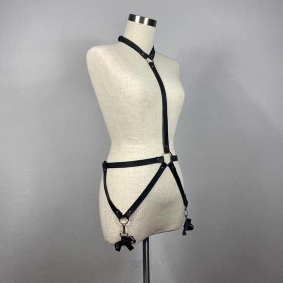 Bow Decor Leather Body Harness - Picture 11 of 12
